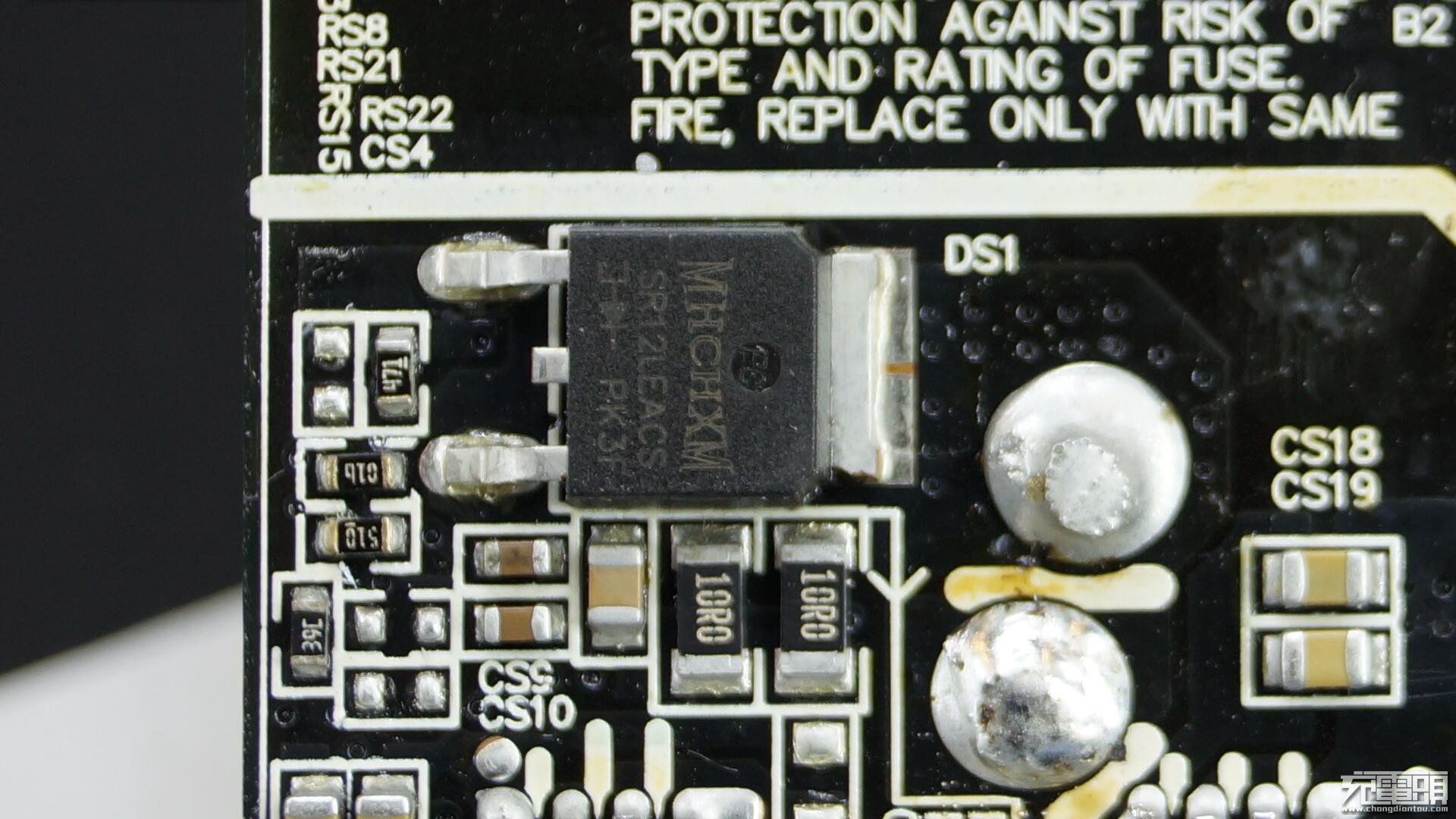 b1c7fabc83b4b6f8dffac2e202c8812e.jpg